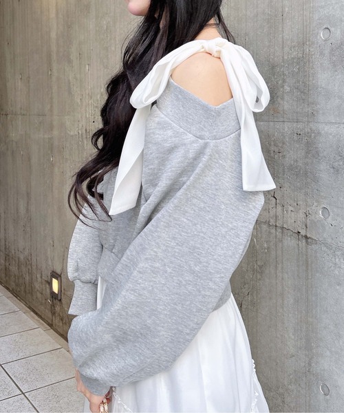 INGNI（イング）の「スウェット肩リボン胸ロゴワンショルトップス（スウェット・レディース・ライトピンク/グレー/ネイビー/オートミール・M）」の8枚目の写真