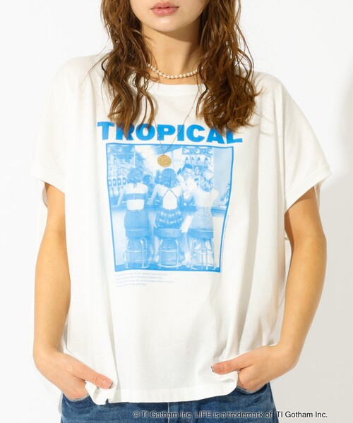 GOOD ROCK SPEED（グッドロックスピード）の「【GOOD ROCK SPEED/グッドロックスピード】プリントノースリーブTシャツ / フォトT / フレンチスリーブ / LIFE PICTURE COLLECTION（Tシャツ/カットソー・レディース・ホワイト系その他2/ホワイト系その他3/ホワイト系その他・フリー）」の3枚目の写真