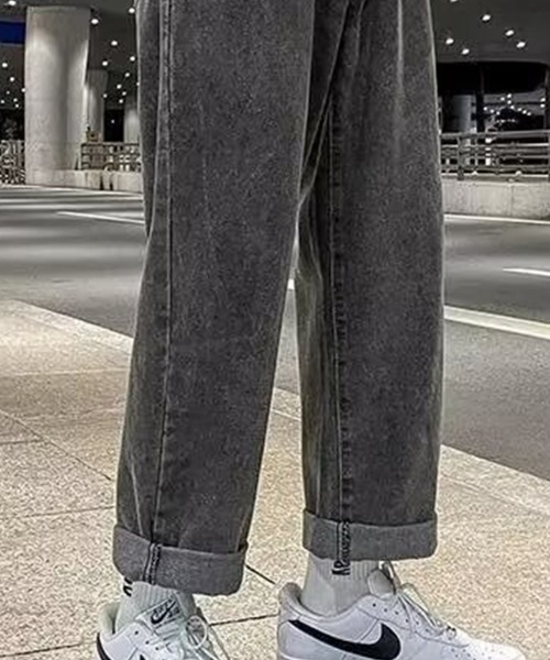 KELVIN(ケルヴァン)の「Monotone Denim Easy Straight Pants モノトーン デニムイージーパンツ(デニムパンツ・メンズ・グレー/ブラック・LARGE/MEDIUM)」の4枚目の写真