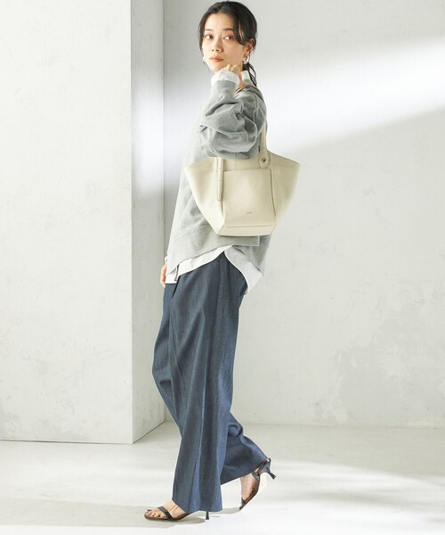 Beau're(ヴュレ)の「BEAURE: ロング ハンドル 2WAY トート バッグ(トートバッグ・レディース・ブラック/オフホワイト・ONE SIZE)」の7枚目の写真