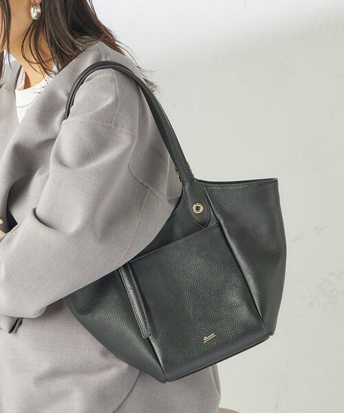 Beau're(ヴュレ)の「BEAURE: ロング ハンドル 2WAY トート バッグ(トートバッグ・レディース・ブラック/オフホワイト・ONE SIZE)」の12枚目の写真