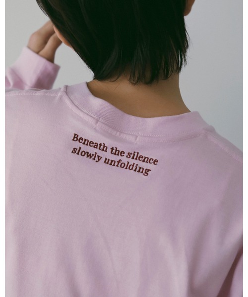 anuke（アンヌーク）の「Logo Long T-Shirts（Tシャツ/カットソー・レディース・グレー/ブラウン/ピンク・FREE）」の19枚目の写真