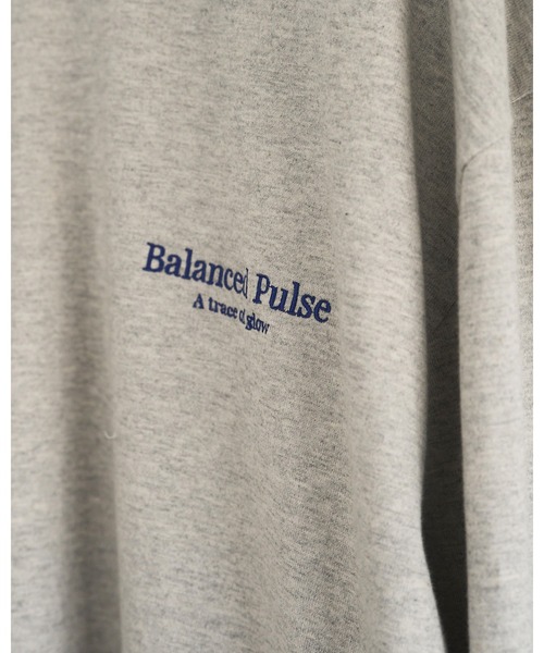 anuke（アンヌーク）の「Logo Long T-Shirts（Tシャツ/カットソー・レディース・グレー/ブラウン/ピンク・FREE）」の6枚目の写真