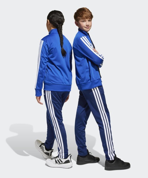 adidas(アディダス)の「シーズナル エッセンシャルズ Tiberio スリーストライプス トリコット トラックスーツ キッズ / ジャージ / アディダス adidas(ジャージ・キッズ・ブラック×グレー/ブラック×レッド/ブルー・130/140/150/160)」の16枚目の写真