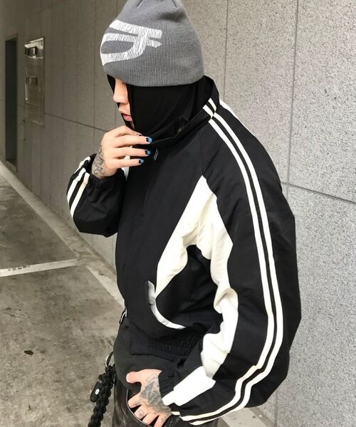 ROARINGRAD（ロアリングラド）の「26 クロップトラックジャケット ブラック（ナイロンジャケット・レディース・その他・LARGE/MEDIUM）」の19枚目の写真