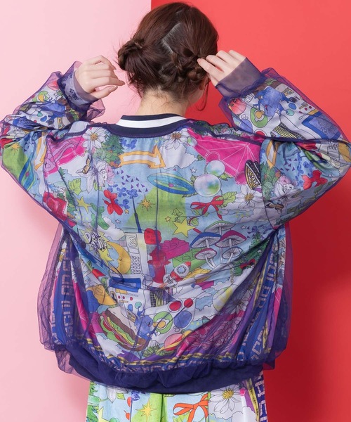 ScoLar（スカラー）の「161626：レトロスカーフ柄チュール重ねブルゾン（ブルゾン・レディース・パープル/ブラック・M）」の6枚目の写真