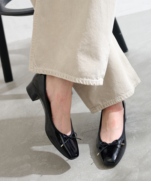 LE TALON（ルタロン）の「《追加》3.5cmスクエアバレエパンプス（パンプス・レディース・レッド/ブラックミックス/ベージュ・24.5cm/22.5cm/22cm/24cm/25cm/23.5cm/23cm）」の6枚目の写真