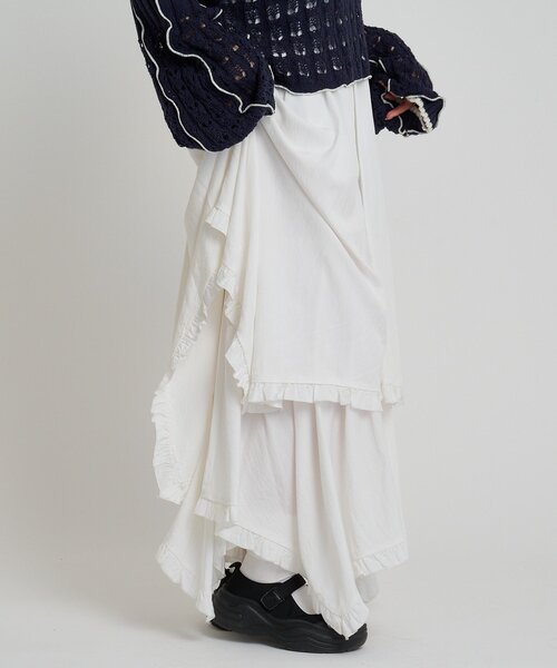 w closet（ダブルクローゼット）の「イレヘムフリルキャミワンピース（ワンピース・レディース・ブラック/オフホワイト・FREE）」の5枚目の写真