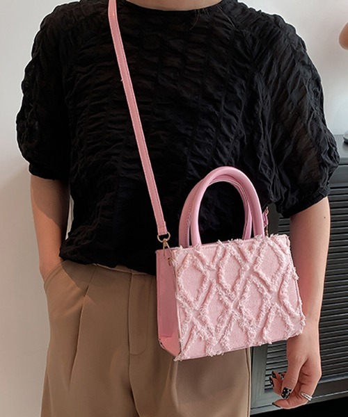 Lace Ladies(レースレディース)の「2way 異素材 デニム フリンジ スクエア バッグ(ハンドバッグ・レディース・ピンク/ブルー/ブラック・FREE)」の1枚目の写真