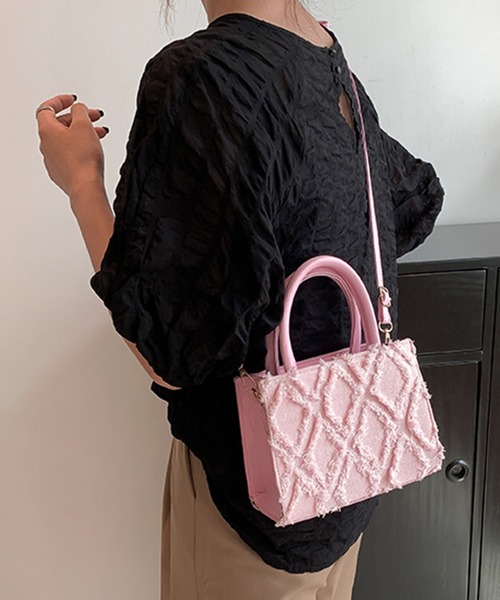 Lace Ladies(レースレディース)の「2way 異素材 デニム フリンジ スクエア バッグ(ハンドバッグ・レディース・ピンク/ブルー/ブラック・FREE)」の17枚目の写真