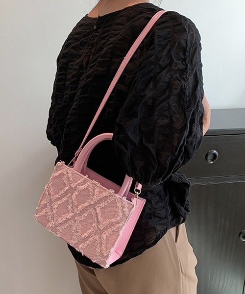 Lace Ladies(レースレディース)の「2way 異素材 デニム フリンジ スクエア バッグ(ハンドバッグ・レディース・ピンク/ブルー/ブラック・FREE)」の18枚目の写真