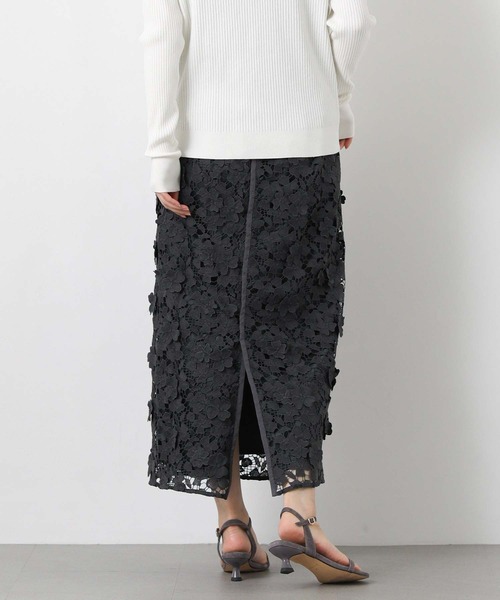 Gready Brilliant(グレディブリリアン)の「3Dレースタイトスカート(スカート・レディース・チャコールグレー/オフホワイト・38)」の3枚目の写真