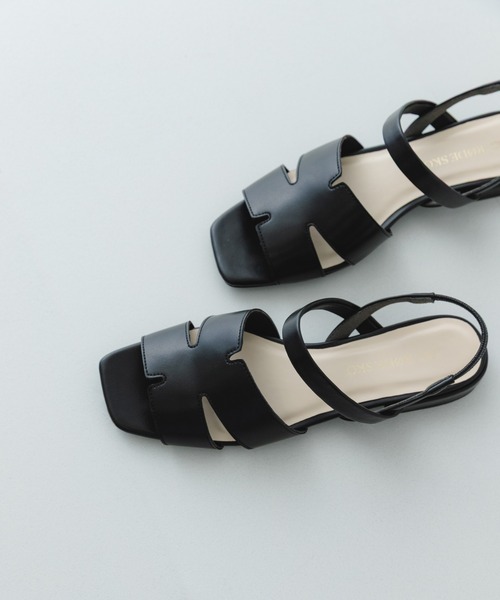 RODE SKO（ロデスコ）の「デザインカットバックゴムサンダル（サンダル・レディース・ダークブラウン/シルバー/ブラック・38/37/36）」の2枚目の写真