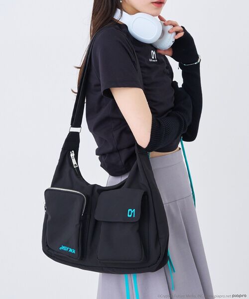 earth music&ecology(アースミュージックアンドエコロジー)の「初音ミク イメージ バッグ(ショルダーバッグ・レディース・グリーン・FREE)」の21枚目の写真