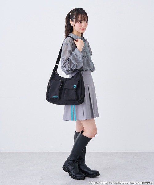 earth music&ecology（アースミュージックアンドエコロジー）の「初音ミク イメージ バッグ（ショルダーバッグ・レディース・グリーン・FREE）」の6枚目の写真