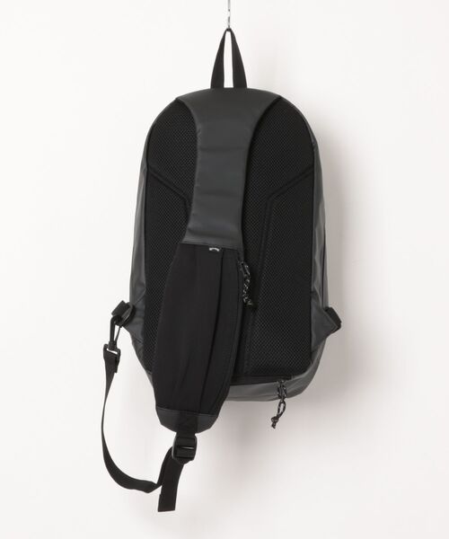 BILLABONG(ビラボン)の「BILLABONG メンズ UTILITY ONE SHOLDER ショルダーバッグ 【2026年春夏モデル】(ショルダーバッグ・メンズ・ブラック・FREE)」の2枚目の写真