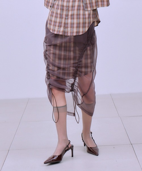 THINGS THAT MATTER(シングス ザット マター)の「CHECK SHEER LAYERED SKIRT / STRIPE SHEER LAYERED SKIRT / チェック シアー レイヤード スカート / ストライプ シアー レイヤード スカート(スカート・レディース・ネイビー/ブラウン・2/1)」の3枚目の写真