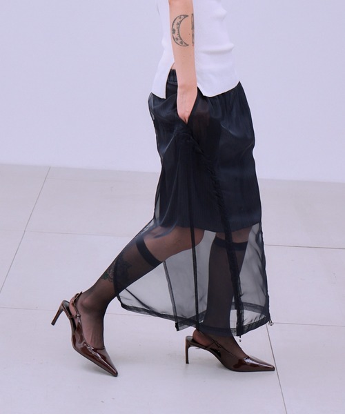 THINGS THAT MATTER(シングス ザット マター)の「CHECK SHEER LAYERED SKIRT / STRIPE SHEER LAYERED SKIRT / チェック シアー レイヤード スカート / ストライプ シアー レイヤード スカート(スカート・レディース・ネイビー/ブラウン・2/1)」の8枚目の写真