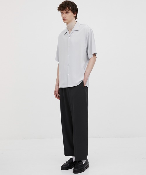 UNITED TOKYO(ユナイテッドトウキョウ)の「【超冷感】COLD DRY PLEATS シームレスイージーパンツ |SETUP可/接触冷感/通気性/イージーケア/軽量(その他パンツ・メンズ・ブラック/ネイビー/ダークグレー・2/1)」の4枚目の写真