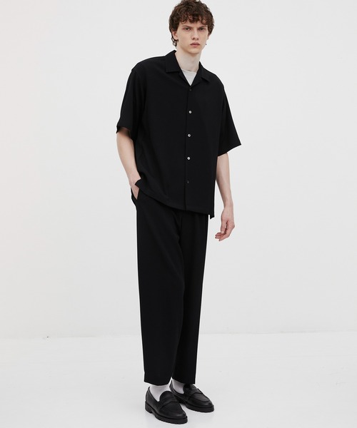 UNITED TOKYO(ユナイテッドトウキョウ)の「【超冷感】COLD DRY PLEATS シームレスイージーパンツ |SETUP可/接触冷感/通気性/イージーケア/軽量(その他パンツ・メンズ・ブラック/ネイビー/ダークグレー・2/1)」の5枚目の写真