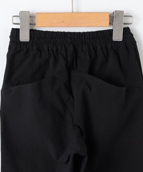 SHIPS（シップス）の「SHIPS KIDS:110～130cm / ライン スポーツ パンツ（その他パンツ・キッズ・ベージュ/ブラック・110/130/120）」の7枚目の写真