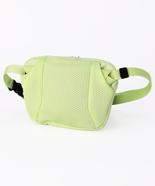 ARC'TERYX(アークテリクス)の「ARC’TERYX/アークテリクス EXCLUSIVE Mantis 1 Waist Pack(ボディバッグ/ウエストポーチ・メンズ・ブルーグリーン・ONE SIZE)」の17枚目の写真