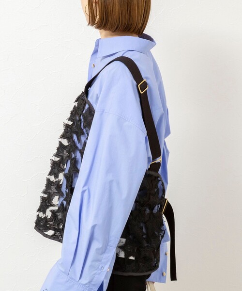 Rie Miller（リエミラー）の「45th limited edition2WAYスターフリンジミリタリーベスト（ブルゾン・レディース・ブラック/ホワイト・FREE）」の7枚目の写真