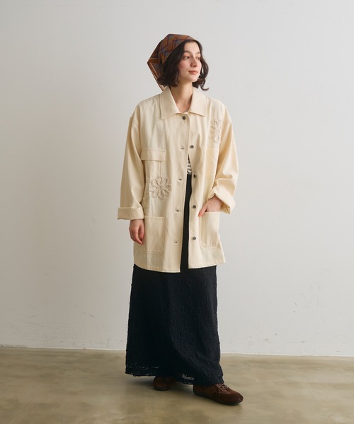 Crisp（クリスプ）の「フラワーレースセミフレアスカート（スカート・レディース・アイボリー/ブラック・FREE）」の4枚目の写真