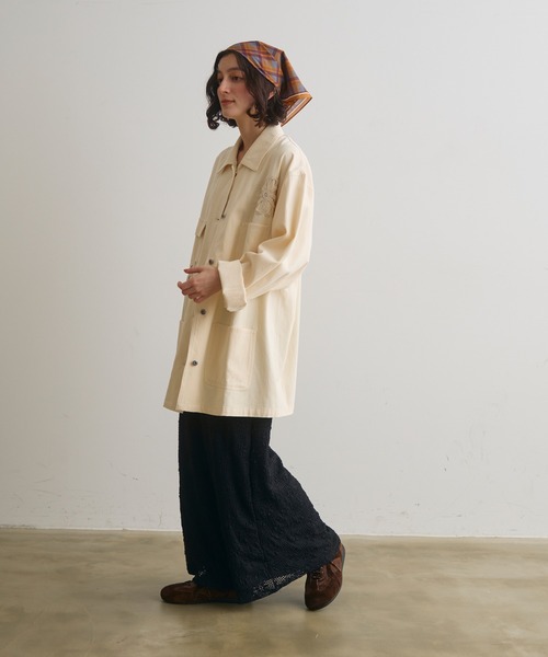 Crisp（クリスプ）の「フラワーレースセミフレアスカート（スカート・レディース・アイボリー/ブラック・FREE）」の5枚目の写真