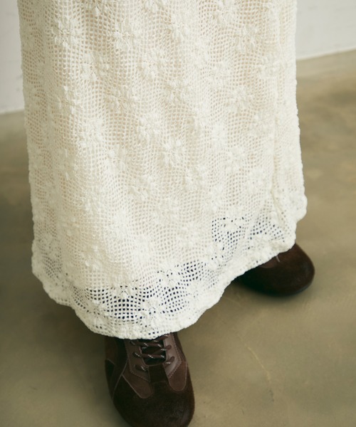 Crisp（クリスプ）の「フラワーレースセミフレアスカート（スカート・レディース・アイボリー/ブラック・FREE）」の19枚目の写真