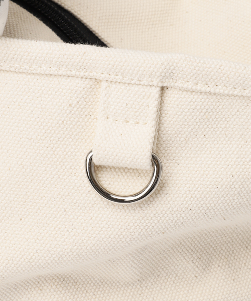 journal standard L'essage(ジャーナルスタンダードレサージュ)の「別注【THE NEWHOUSE/ザ ニューハウス】LEON TOTE トートバッグ(トートバッグ・レディース・ブラック・FREE)」の17枚目の写真
