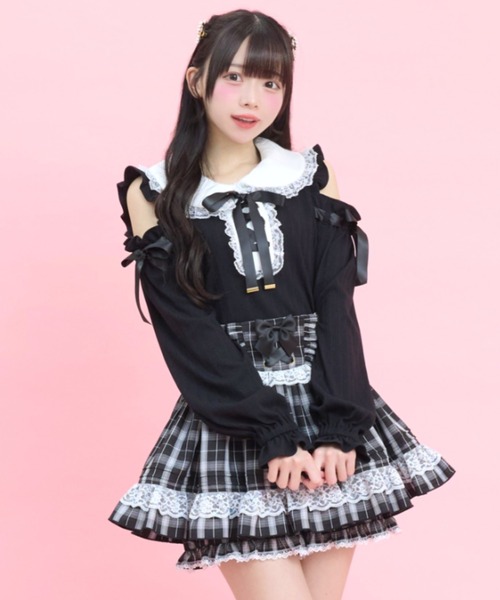 Secret Honey（シークレットハニー）の「肩開きレースアップカットソー（Tシャツ/カットソー・レディース・ブラック/オフホワイト・FREE）」の2枚目の写真