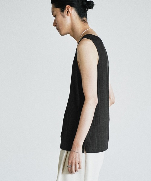 WYM LIDNM(ウィム バイ リドム)の「CLEAN RANDOM RIB TANK TOP(タンクトップ・メンズ・ブラック系/チャコール/オフホワイト/グレー系・S/XL/L/M)」の18枚目の写真