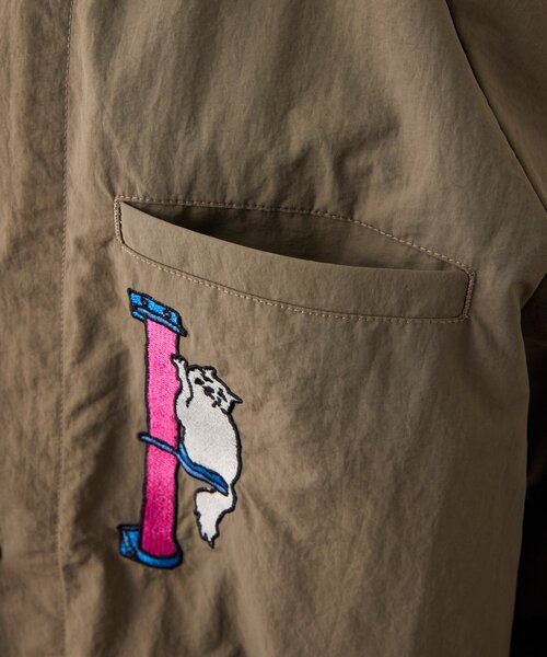 ear PAPILLONNER(イアパピヨネ)の「【KEN NAKAYAMA×ear】コラボ ウインドブレーカー(その他アウター・レディース・ブラック/ベージュ・FREE)」の14枚目の写真