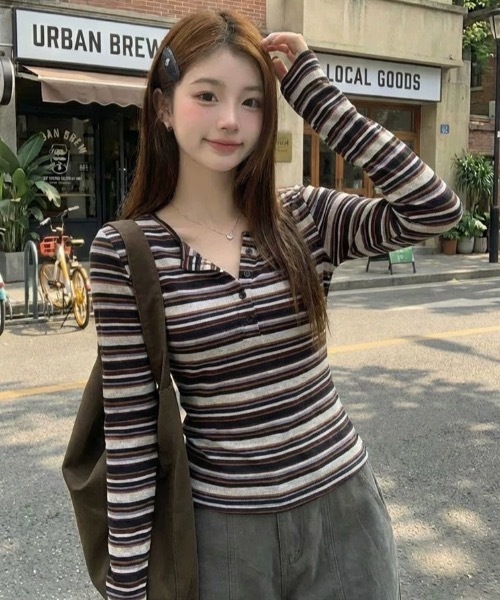 Alvia(アルビア)の「ストライプ長袖Tシャツ(Tシャツ/カットソー・レディース・グレー・M)」の13枚目の写真