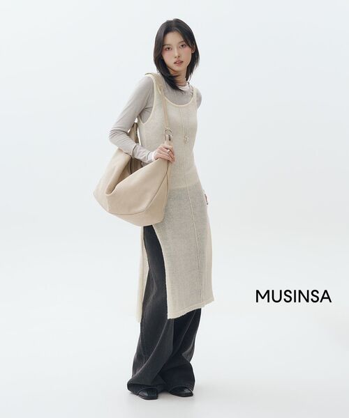 MUSINSA STANDARD WOMAN（ムシンサスタンダードウーマン）の「ウィメンズウールテンセルレイヤードスリム長袖Tシャツ[グレイッシュベージュ]（Tシャツ/カットソー・レディース・その他・X-SMALL/SMALL/MEDIUM/LARGE）」の16枚目の写真