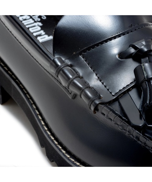 The Kenford Fineshoes(ケンフォードファインシューズ)の「TANK SOLE LOAFERS BLACK QUILT TASSEL(ローファー・メンズ・ブラック・25/25.5/26/26.5/27/28)」の4枚目の写真