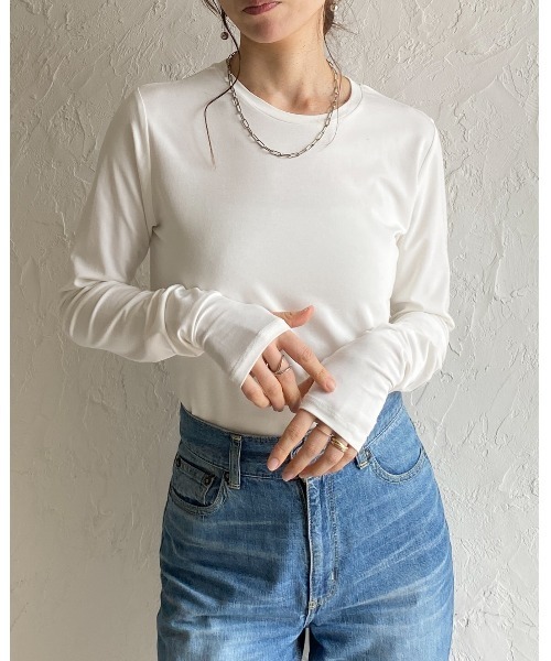 She's Closet(シーズクローゼット)の「UVカット 接触冷感 抗菌防臭 指穴付き サムホール 長袖ロングTシャツ カットソー(Tシャツ/カットソー・レディース・ブラック/ベージュ/ホワイト・FREE)」の5枚目の写真