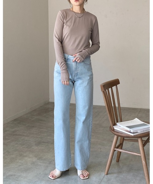She's Closet(シーズクローゼット)の「UVカット 接触冷感 抗菌防臭 指穴付き サムホール 長袖ロングTシャツ カットソー(Tシャツ/カットソー・レディース・ブラック/ベージュ/ホワイト・FREE)」の18枚目の写真