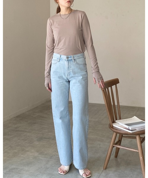 She's Closet(シーズクローゼット)の「UVカット 接触冷感 抗菌防臭 指穴付き サムホール 長袖ロングTシャツ カットソー(Tシャツ/カットソー・レディース・ブラック/ベージュ/ホワイト・FREE)」の19枚目の写真