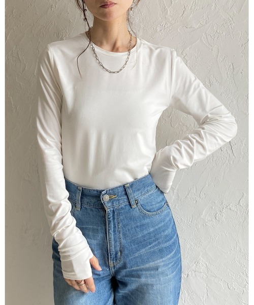 She's Closet(シーズクローゼット)の「UVカット 接触冷感 抗菌防臭 指穴付き サムホール 長袖ロングTシャツ カットソー(Tシャツ/カットソー・レディース・ブラック/ベージュ/ホワイト・FREE)」の21枚目の写真