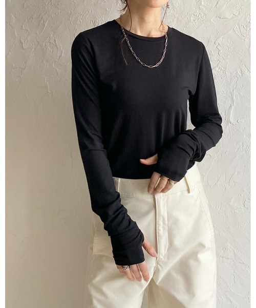 She's Closet(シーズクローゼット)の「UVカット 接触冷感 抗菌防臭 指穴付き サムホール 長袖ロングTシャツ カットソー(Tシャツ/カットソー・レディース・ブラック/ベージュ/ホワイト・FREE)」の22枚目の写真