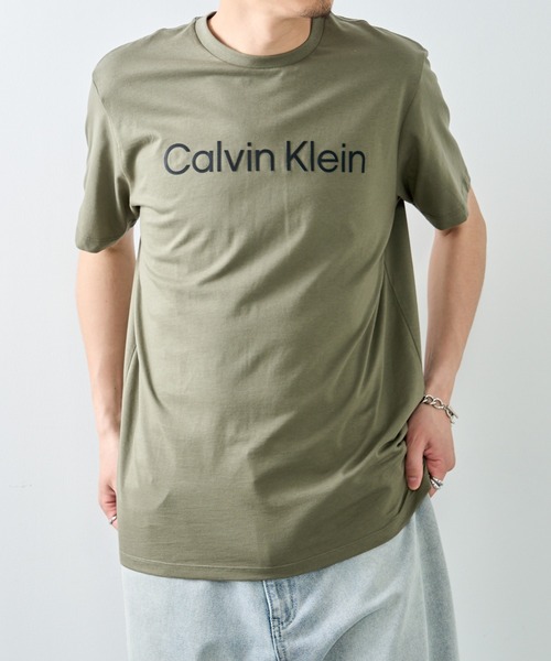 Calvin Klein(カルバン・クライン)の「【Calvin Klein】40BC840 Tシャツ(Tシャツ/カットソー・メンズ・ベージュ/オリーブ・XL/L/M/S)」の11枚目の写真