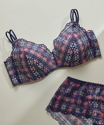 une nana cool（ウンナナクール）の「【リニューアル】364ブラ レース タータンチェック柄 ノンワイヤーブラ（ブラジャー）」