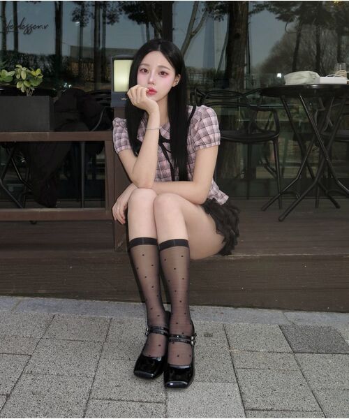 SALT AND CHOCOLATE(ソルトアンドチョコレート)の「ルナスクエアパンプス412611002(6cm)(パンプス・レディース・ブラック・22.5cm/23.5cm/23cm/24.5cm/24cm/25cm)」の11枚目の写真