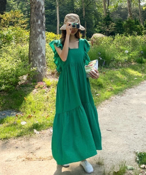 FAVORITO(ファヴォリート)の「フリルワンピース(ワンピース・レディース・ブラック/グリーン・F)」の14枚目の写真