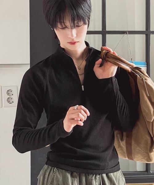 NOWLE(ノウル)の「【NOWLE】タイトフィット ハーフジップ ラグラン リブ ロンT / スリムフィット(Tシャツ/カットソー・メンズ・ブラック・LARGE/X-LARGE/MEDIUM)」の1枚目の写真