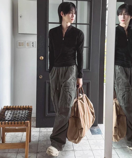 NOWLE(ノウル)の「【NOWLE】タイトフィット ハーフジップ ラグラン リブ ロンT / スリムフィット(Tシャツ/カットソー・メンズ・ブラック・LARGE/X-LARGE/MEDIUM)」の12枚目の写真