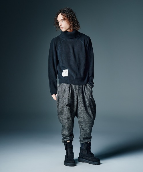 glamb(グラム)の「Raglan Turtle Neck Knit / ラグランタートルネックニット(ニット/セーター・メンズ・ブラック/ブラウン・M/L)」の7枚目の写真