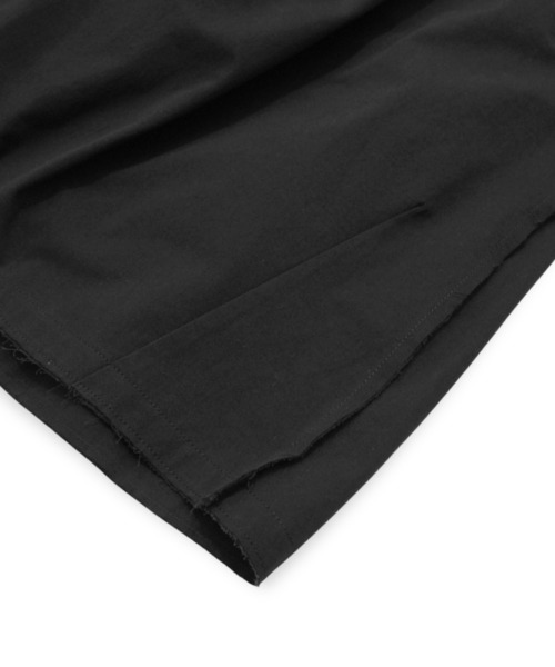 my beautiful landlet(マイビューティフルランドレット)の「【my beautiful landlet】 HIGH COUNT COTTON TWILL WIDE HALF PANTS(その他パンツ・メンズ・ブラック・1/0)」の3枚目の写真